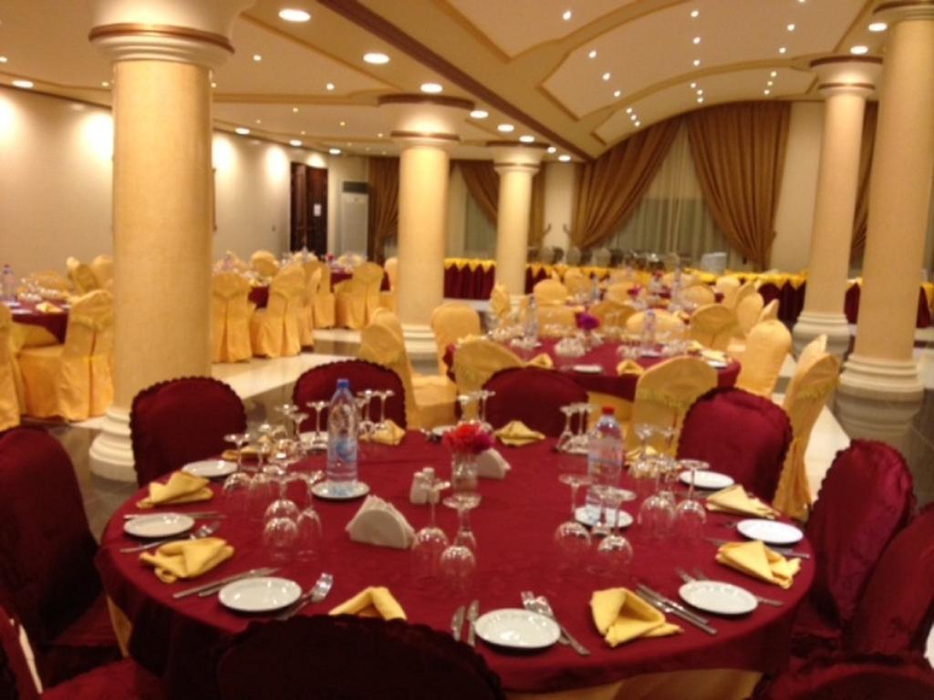 Atlantic Palace Hotel Пуент-Нуар Екстер'єр фото